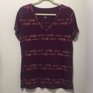 Marion shirt feather designs american eagle cute😍